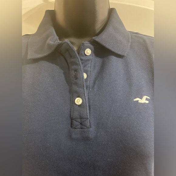 Hollister shirts - Picture 3 of 6